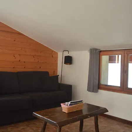 La Loulettaz Apartment *